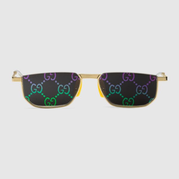 Rectangular metal sunglasses